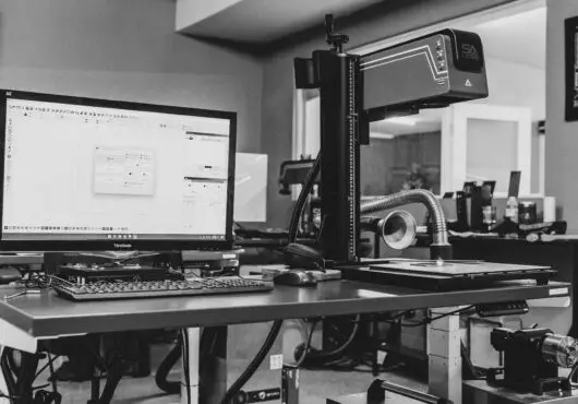 Edge Series laser in SA Laser in person training room for laser engraving business